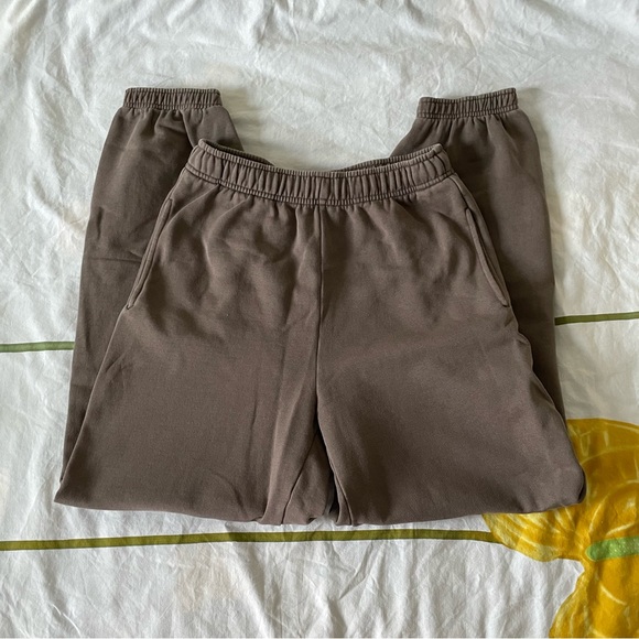 TNA mega sweatpants! - Picture 1 of 2